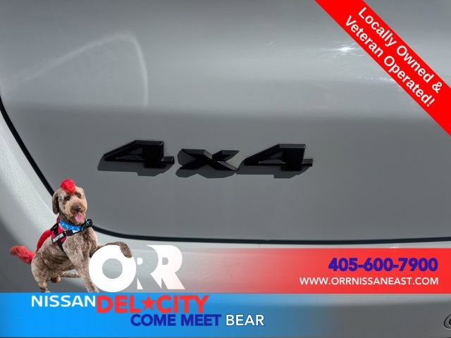 Used 2025 Jeep Compass Trailhawk image 9
