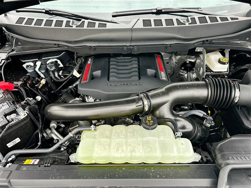 Used 2025 Ford F150 Raptor image 30