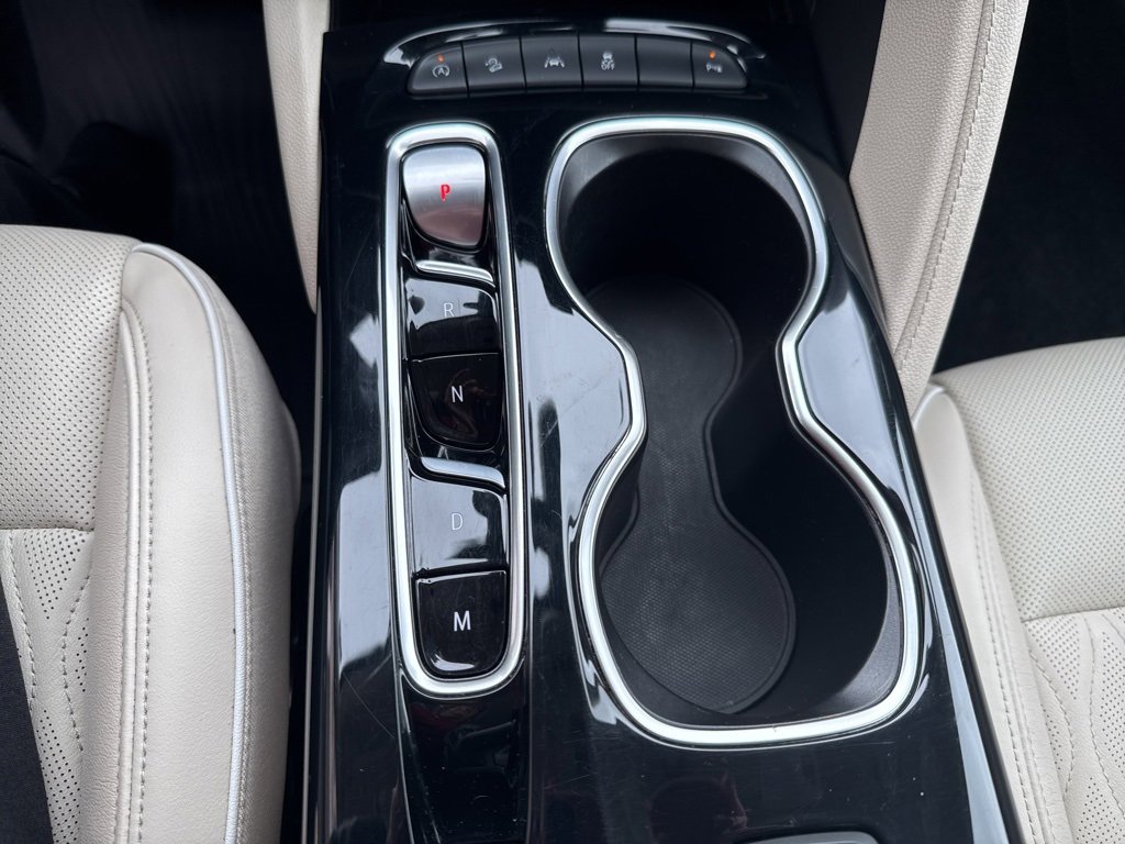 Used 2021 Buick Envision Avenir image 39