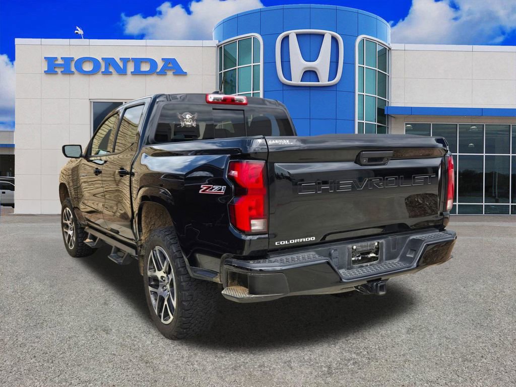 Used 2023 Chevrolet Colorado Z71 w/ Z71 Convenience Package 2 AWD/4WD image 17