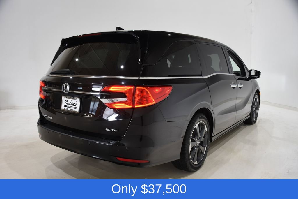 Used 2023 Honda Odyssey Elite image 4