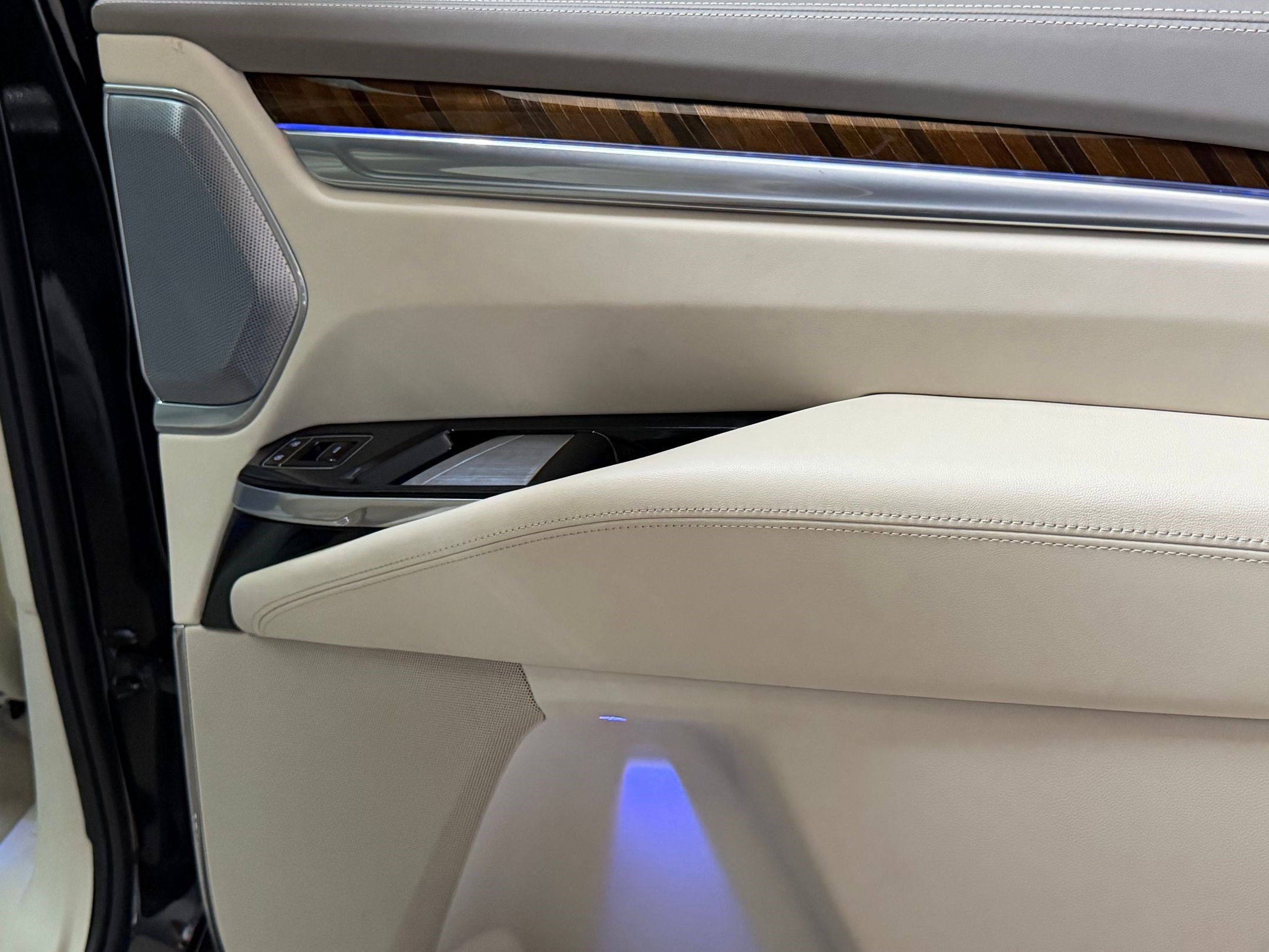 Certified 2025 Cadillac Escalade Sport Platinum image 57