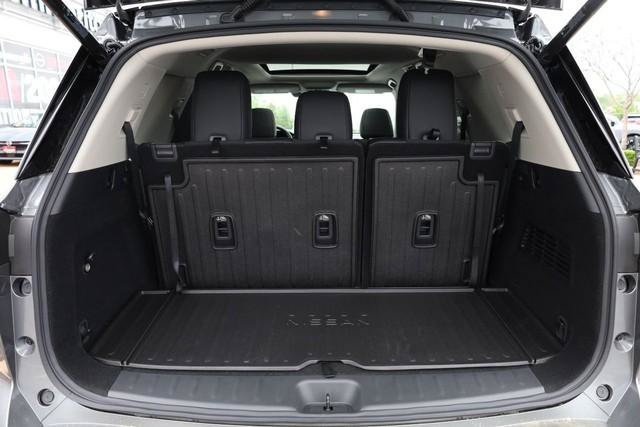 New 2026 Nissan Pathfinder Platinum AWD/4WD image 7