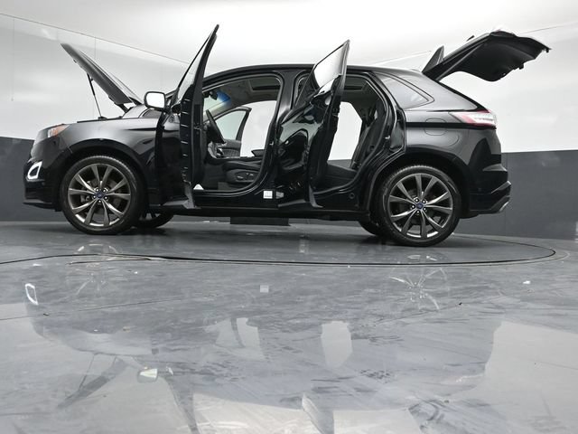 Used 2018 Ford Edge Sport w/ Equipment Group 401A AWD/4WD image 53