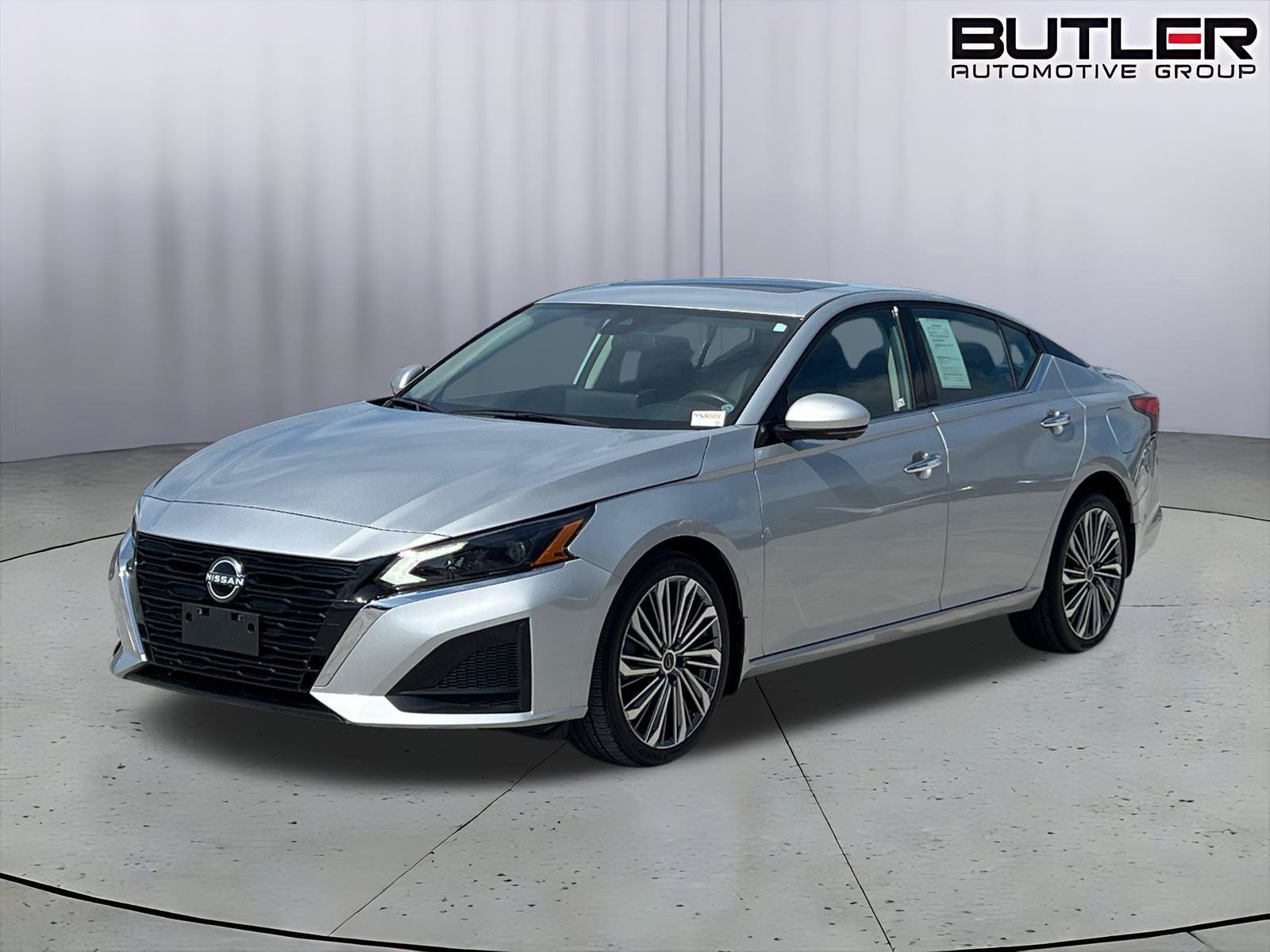 Used 2023 Nissan Altima 2.5 SL
