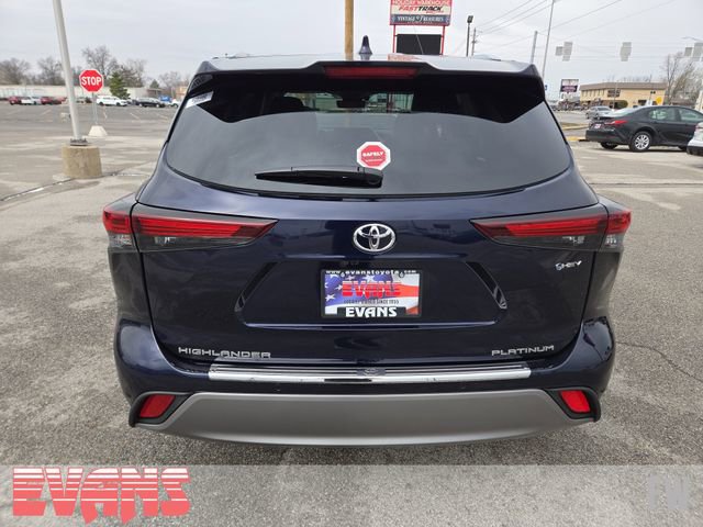 New 2026 Toyota Highlander Platinum image 33