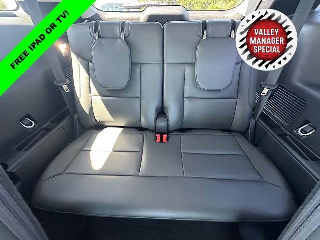 New 2025 Ford Explorer Active w/ Active Comfort Package image 11