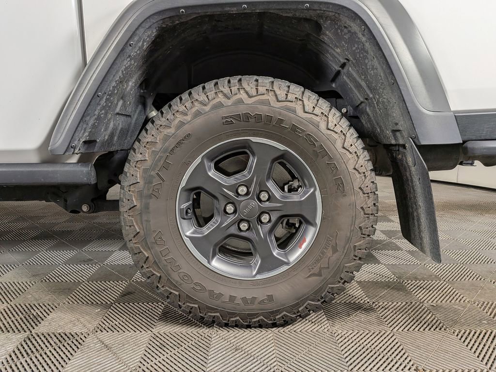 Used 2020 Jeep Gladiator Rubicon image 11