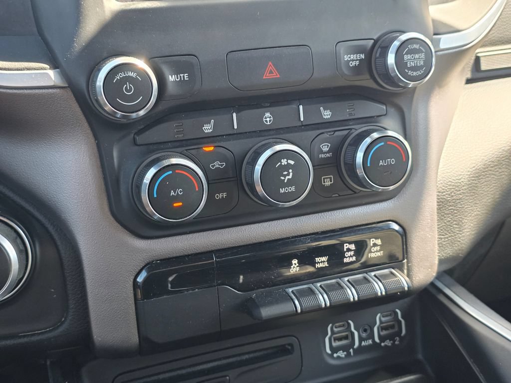 Used 2019 RAM 1500 Big Horn AWD/4WD image 41