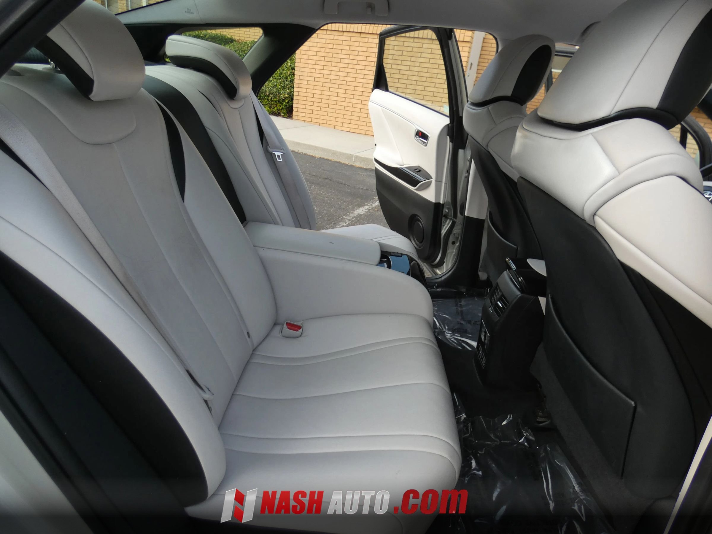 Used 2019 Toyota Mirai FWD image 34