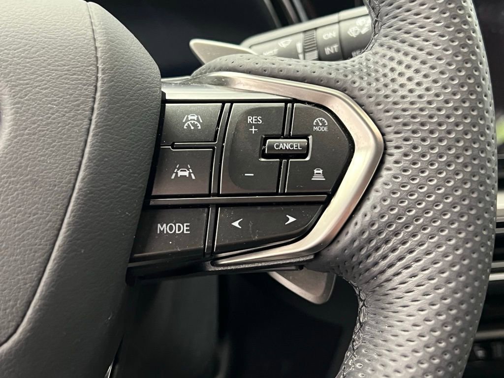 Used 2024 Lexus TX 500h AWD w/ Technology Package image 18
