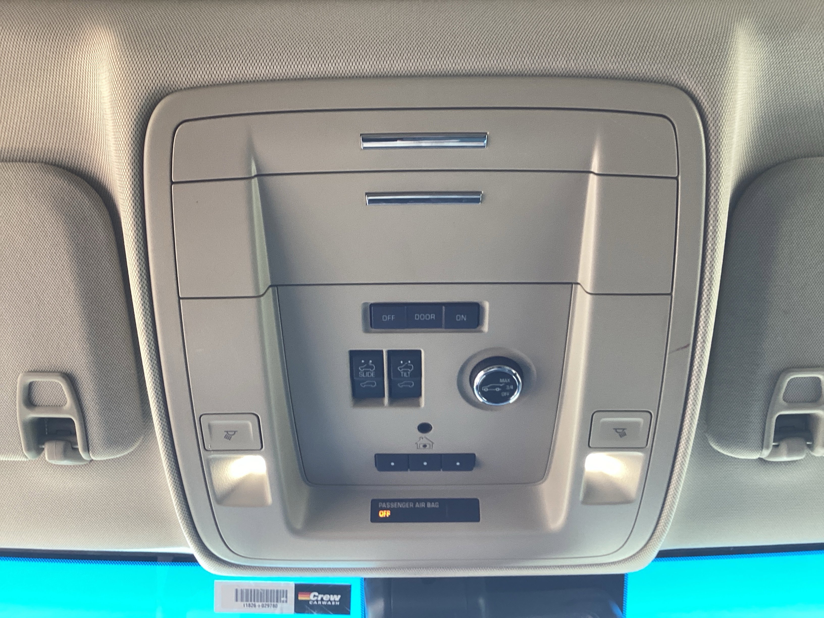 Used 2018 GMC Yukon Denali w/ Open Road Package image 22