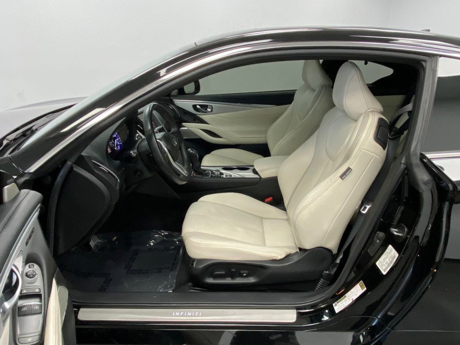 Used 2018 INFINITI Q60 Red Sport 400 w/ Pro Active Package image 20