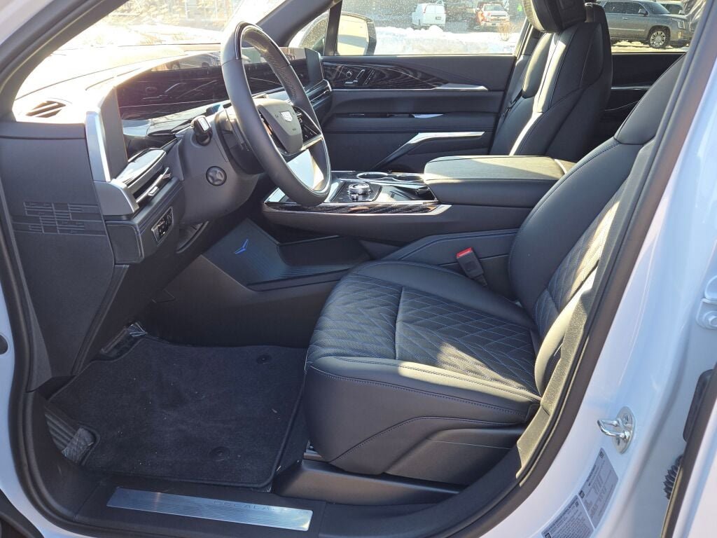 New 2026 Cadillac Escalade IQL Sport 1 image 27