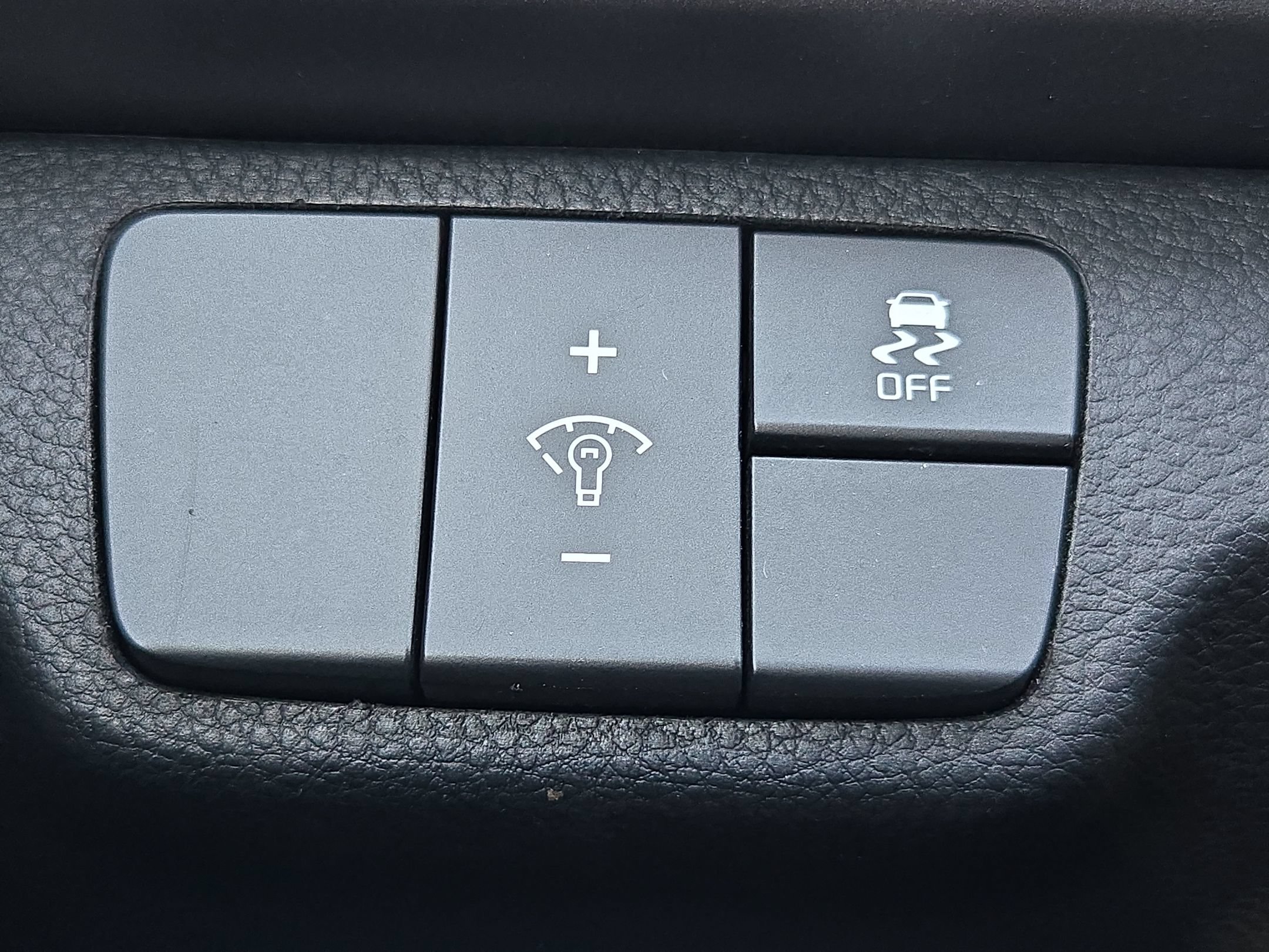 Used 2023 Kia Rio LX FWD image 36