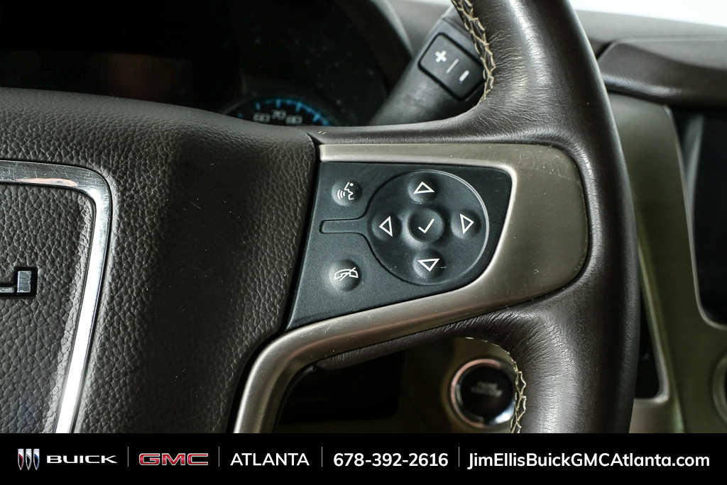 Used 2020 GMC Yukon XL Denali w/ Denali Premium Package RWD image 12