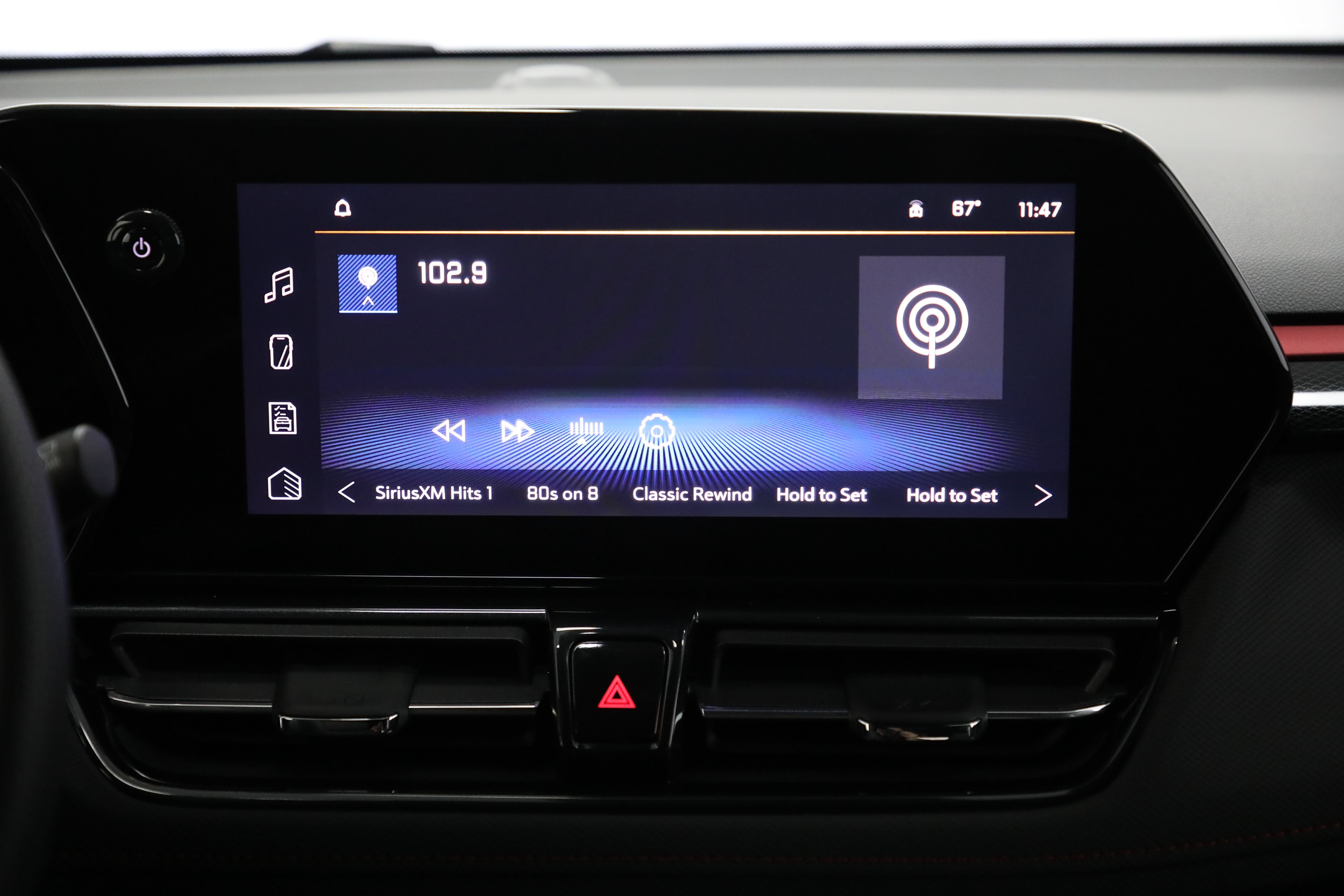 New 2026 Chevrolet TrailBlazer RS w/ Convenience Package AWD/4WD image 5