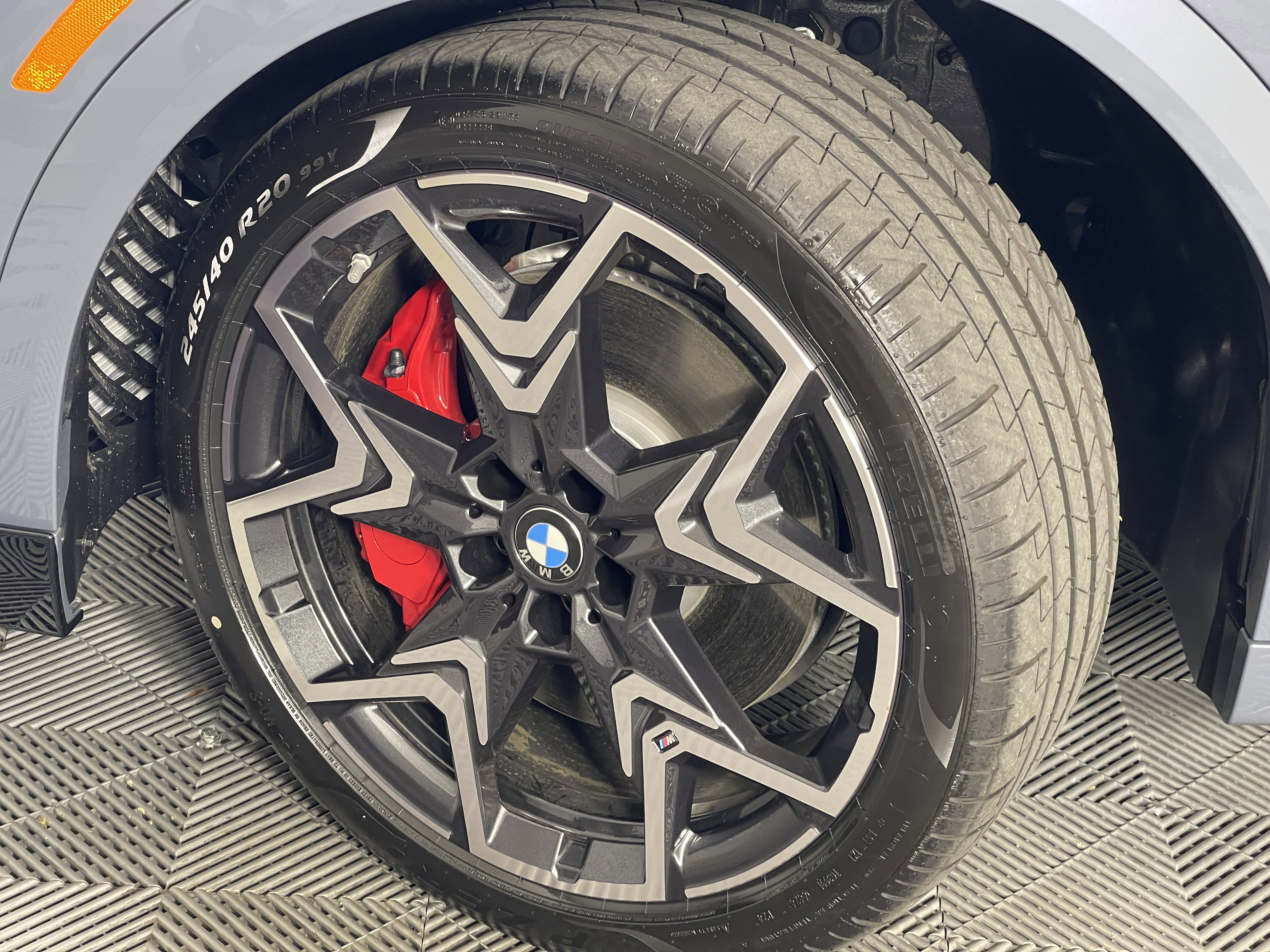 New 2025 BMW X2 M35i w/ M Sport Professional Package image 5