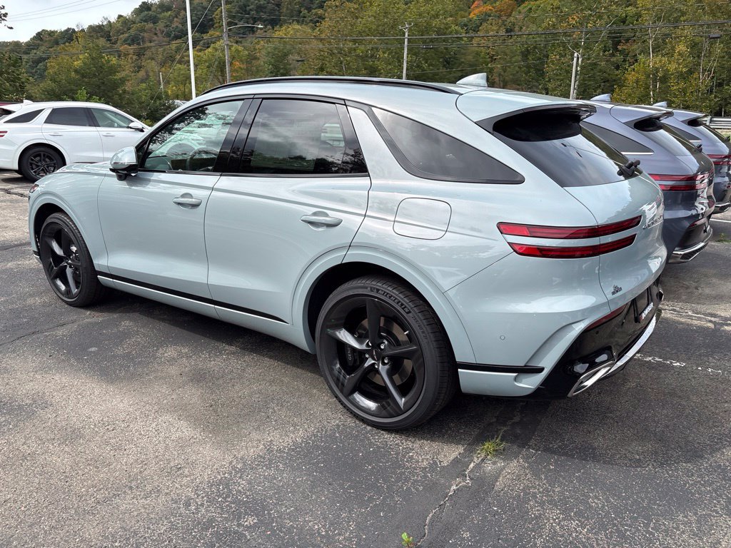 New 2027 Genesis GV70 2.5T Sport Prestige AWD/4WD image 3