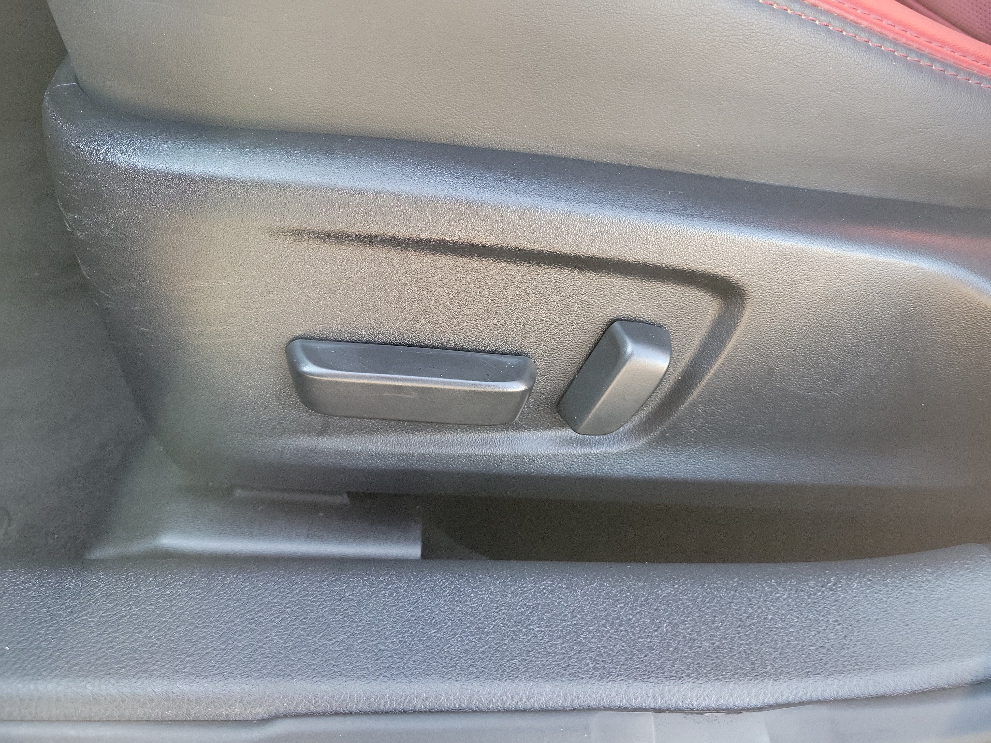 Used 2021 Lexus IS 300 w/ Accessory Package RWD image 12