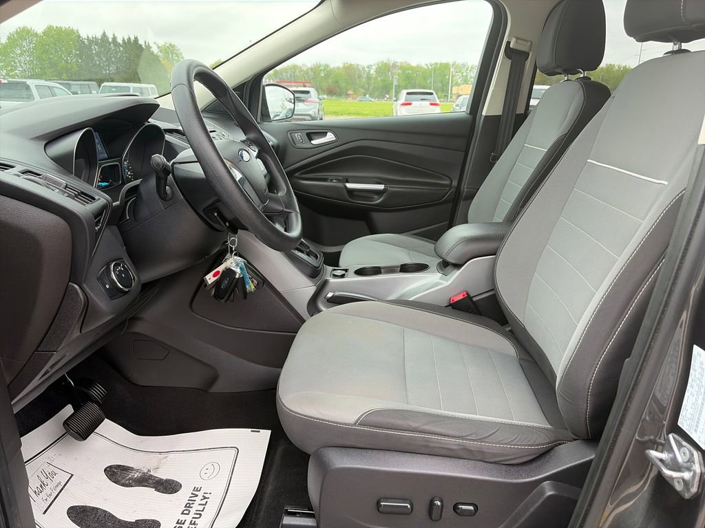 Used 2015 Ford Escape SE FWD image 15