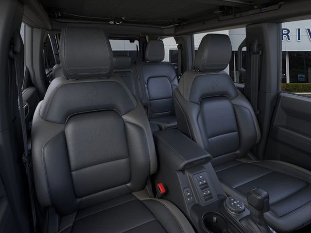 New 2025 Ford Bronco Outer Banks w/ Sasquatch Package image 10