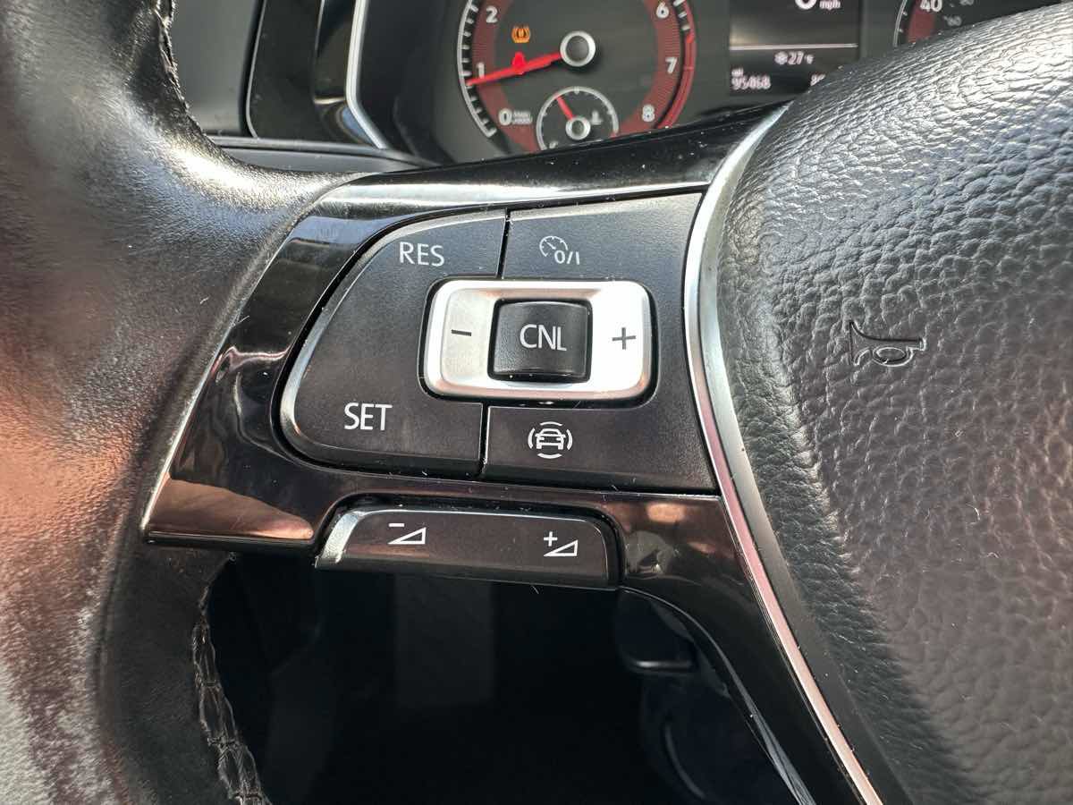 Used 2019 Volkswagen Jetta S image 32