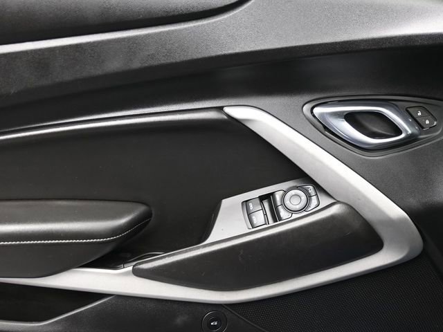 Used 2020 Chevrolet Camaro LT RWD image 12