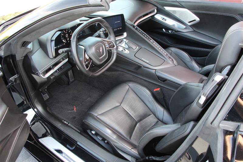 Used 2023 Chevrolet Corvette Stingray Premium Conv w/ Battery Protection Package RWD image 11