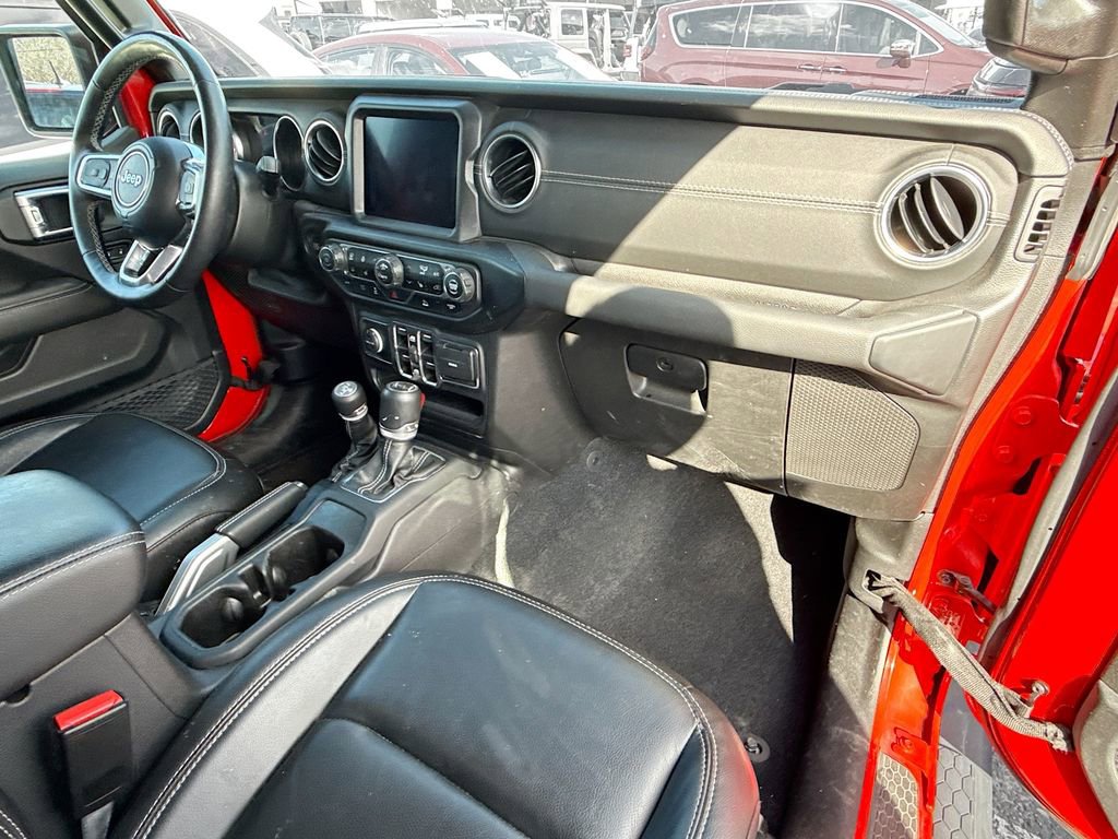 Used 2021 Jeep Wrangler Unlimited Sahara w/ Cold Weather Group image 32