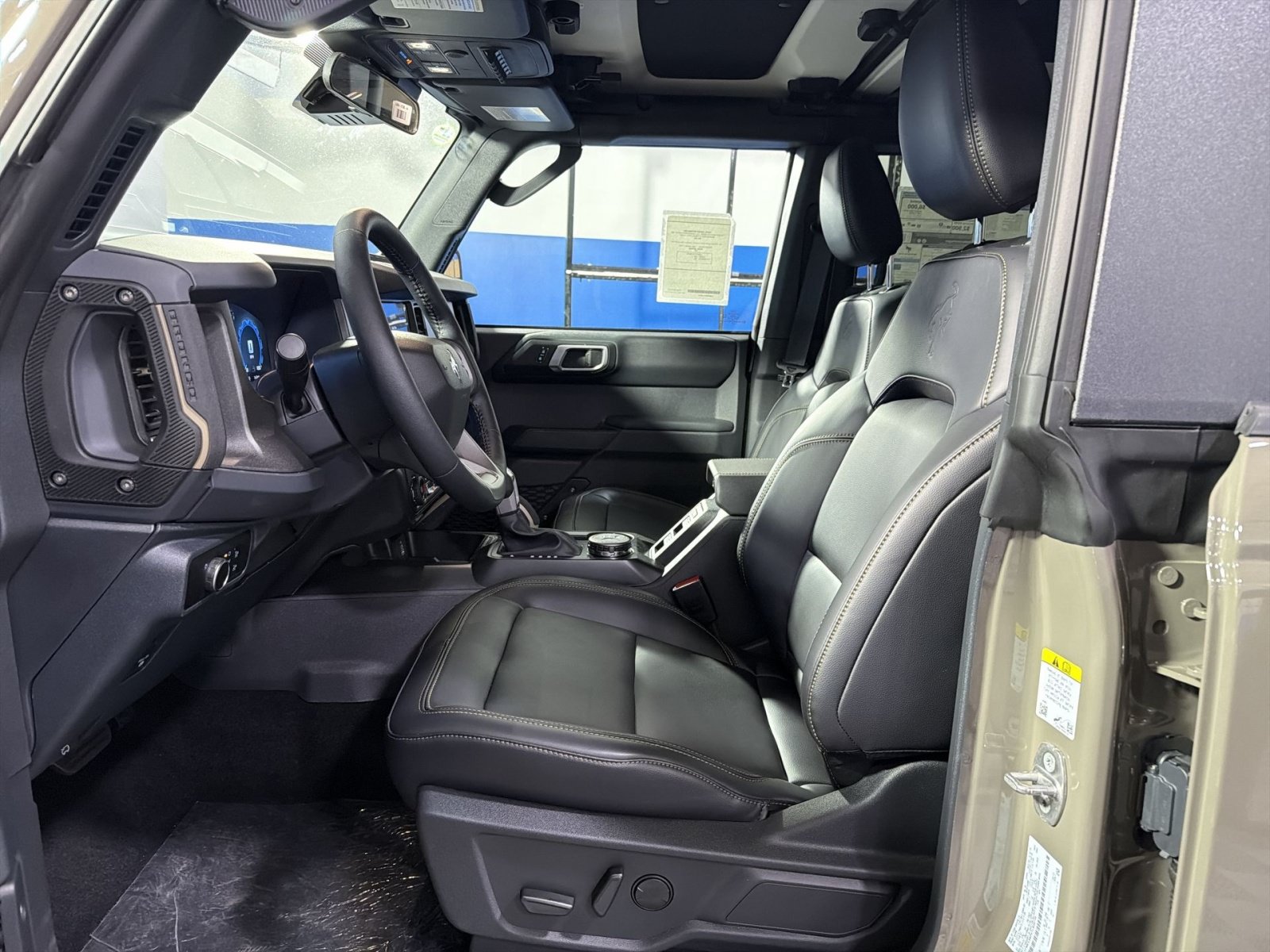 New 2026 Ford Bronco Badlands AWD/4WD image 25