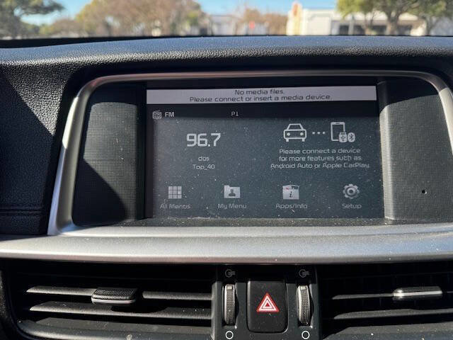 Used 2019 Kia Optima LX image 52