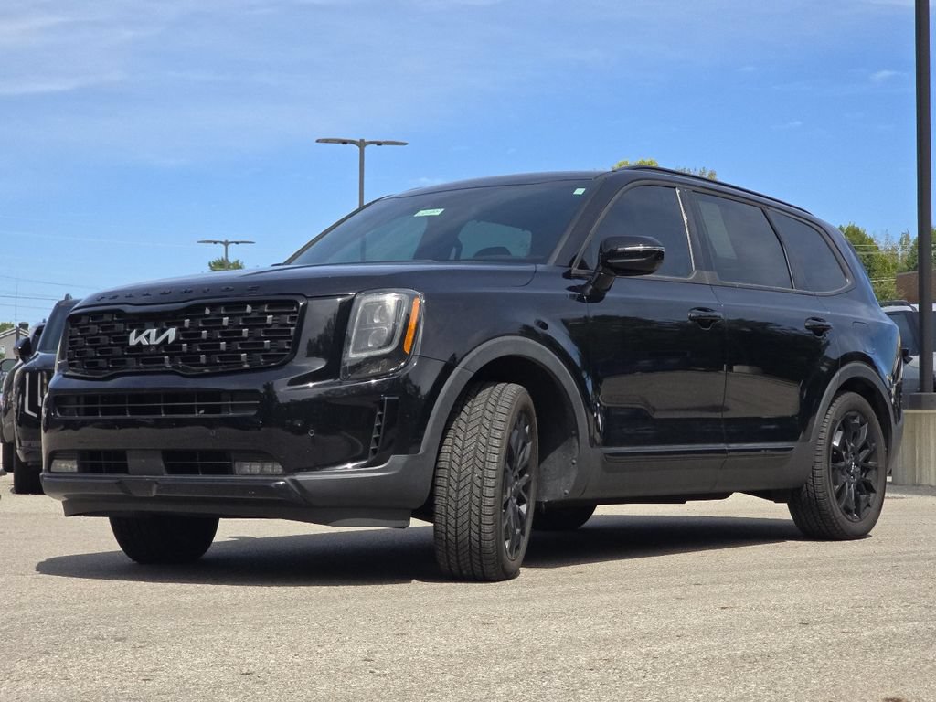 Used 2022 Kia Telluride SX w/ Nightfall Edition Package AWD/4WD image 14