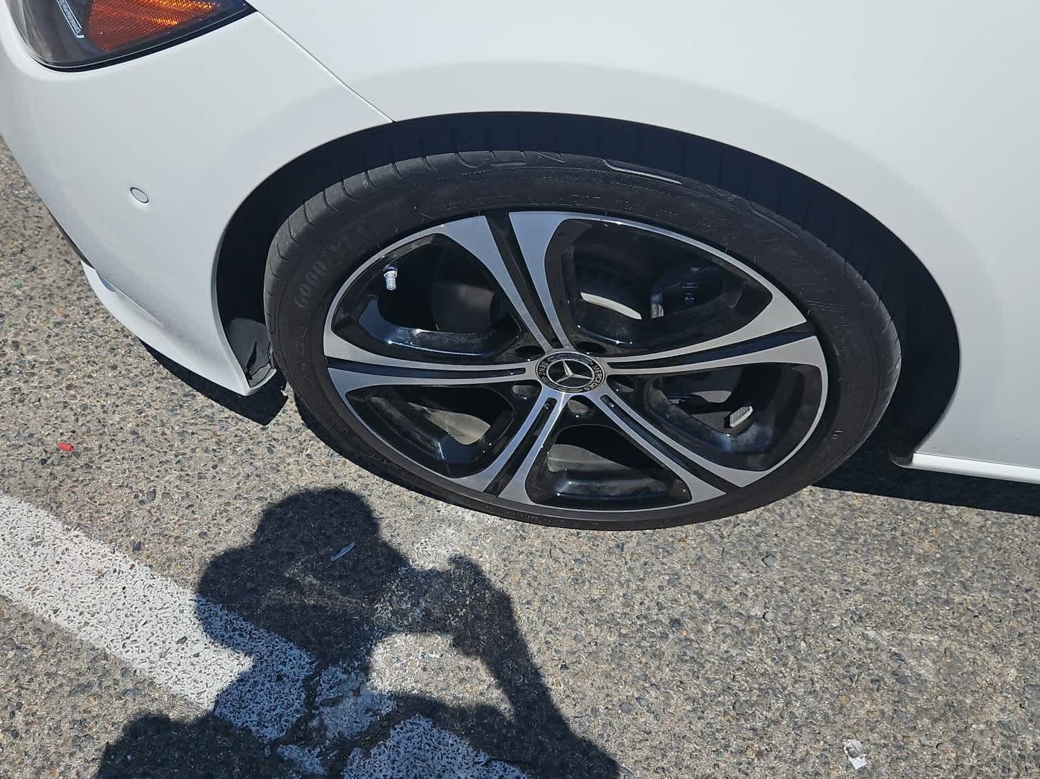 Used 2024 Mercedes-Benz C 300 Sedan image 3