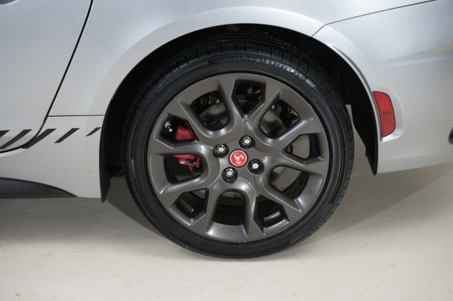 Used 2017 FIAT 124 Spider Abarth image 33