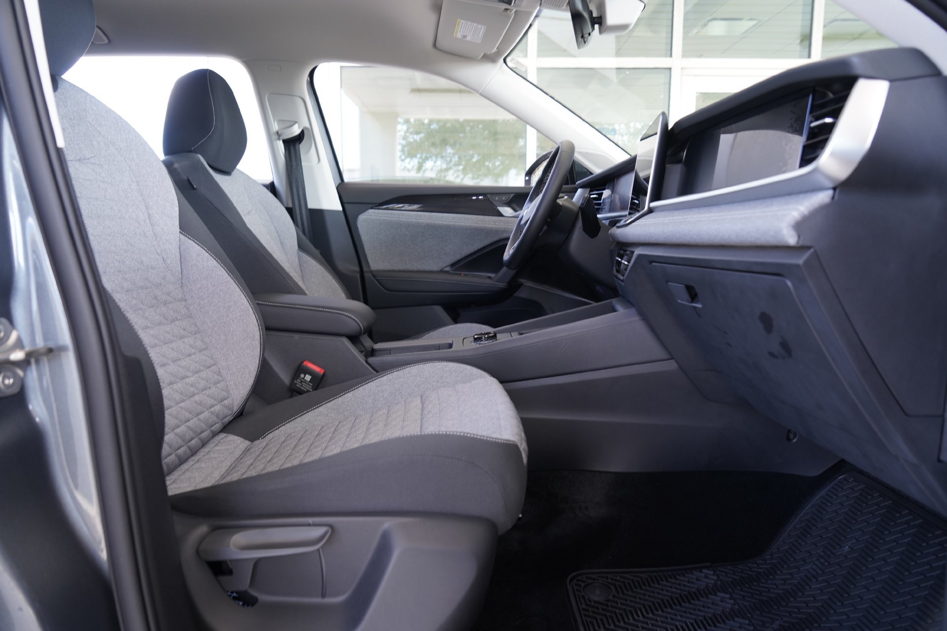 Certified 2026 Volkswagen Tiguan S FWD image 22