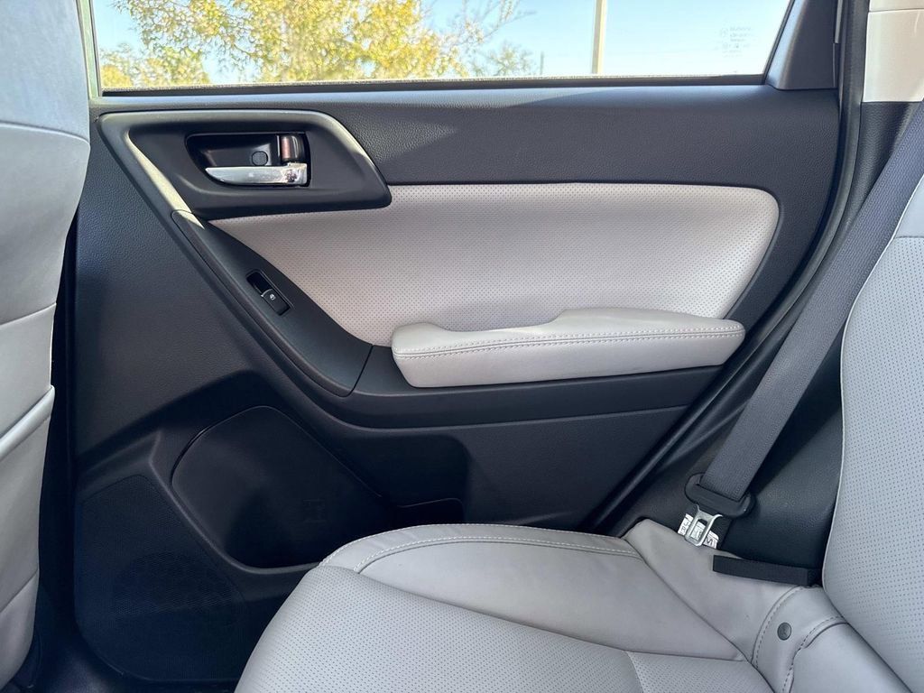 Used 2018 Subaru Forester 2.5i Limited image 17