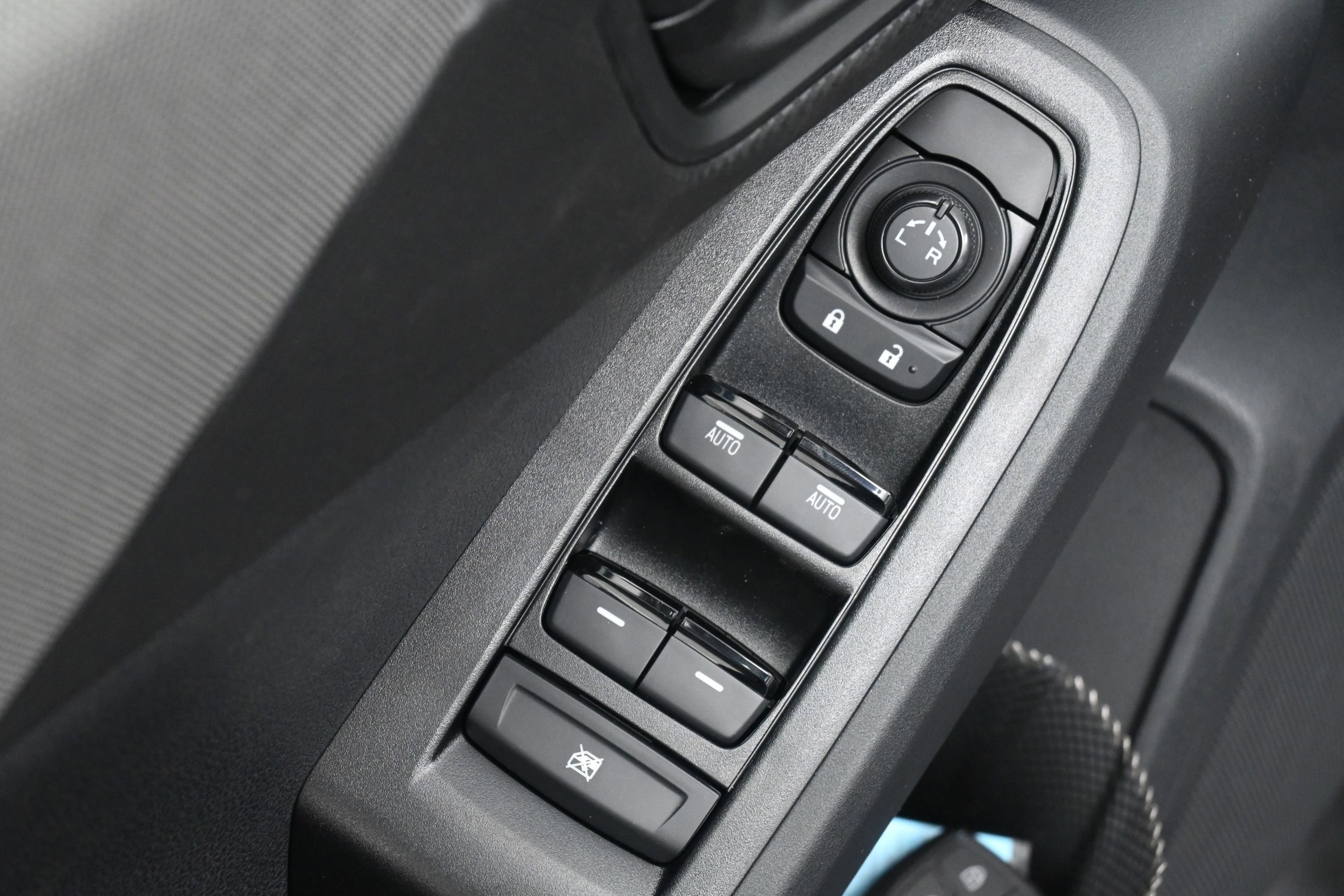 New 2026 Subaru Crosstrek 2.0i Premium AWD/4WD image 19