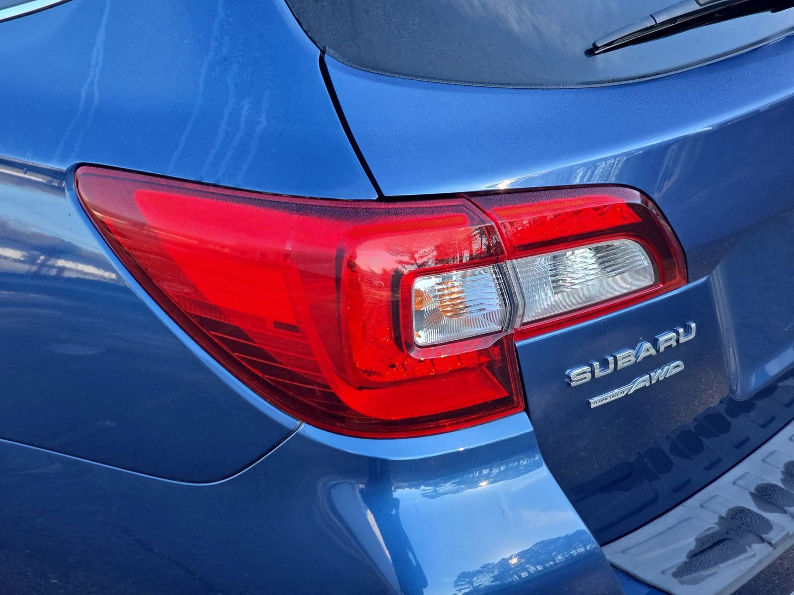 Used 2019 Subaru Outback 2.5i Premium image 38