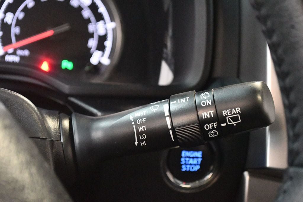 Used 2020 Toyota 4Runner Limited AWD/4WD image 70