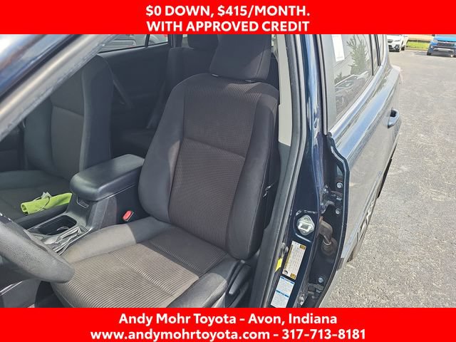 Used 2018 Toyota RAV4 LE w/ All Weather Liner Package AWD/4WD image 10