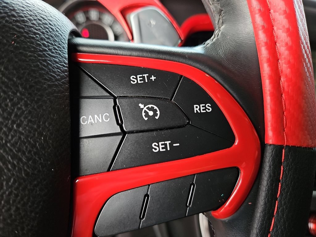 Used 2015 Dodge Challenger R/T w/ Quick Order Package 28B R/T RWD image 28