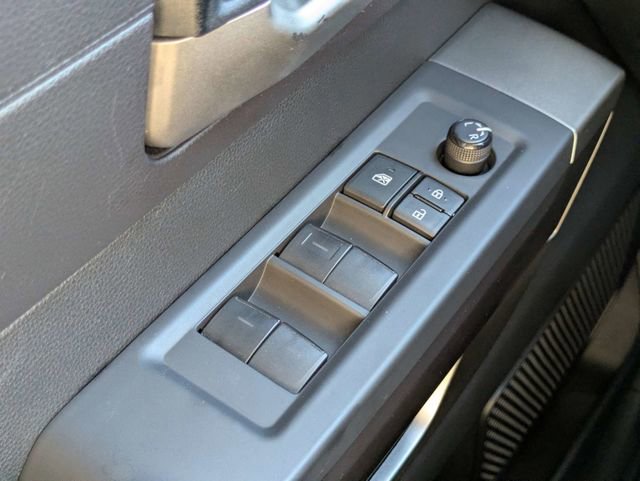 Used 2022 Toyota Tundra SR5 w/ SR5 Convenience Package image 23