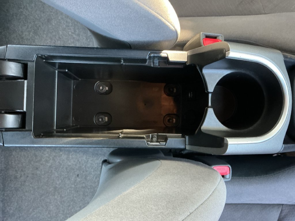 Used 2015 Toyota Prius Three FWD image 33