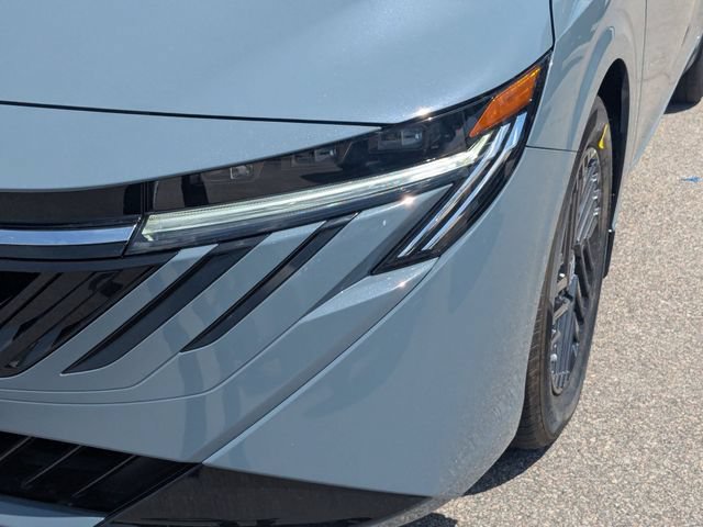 New 2026 Nissan Sentra SV w/ SV Convenience Package FWD image 9