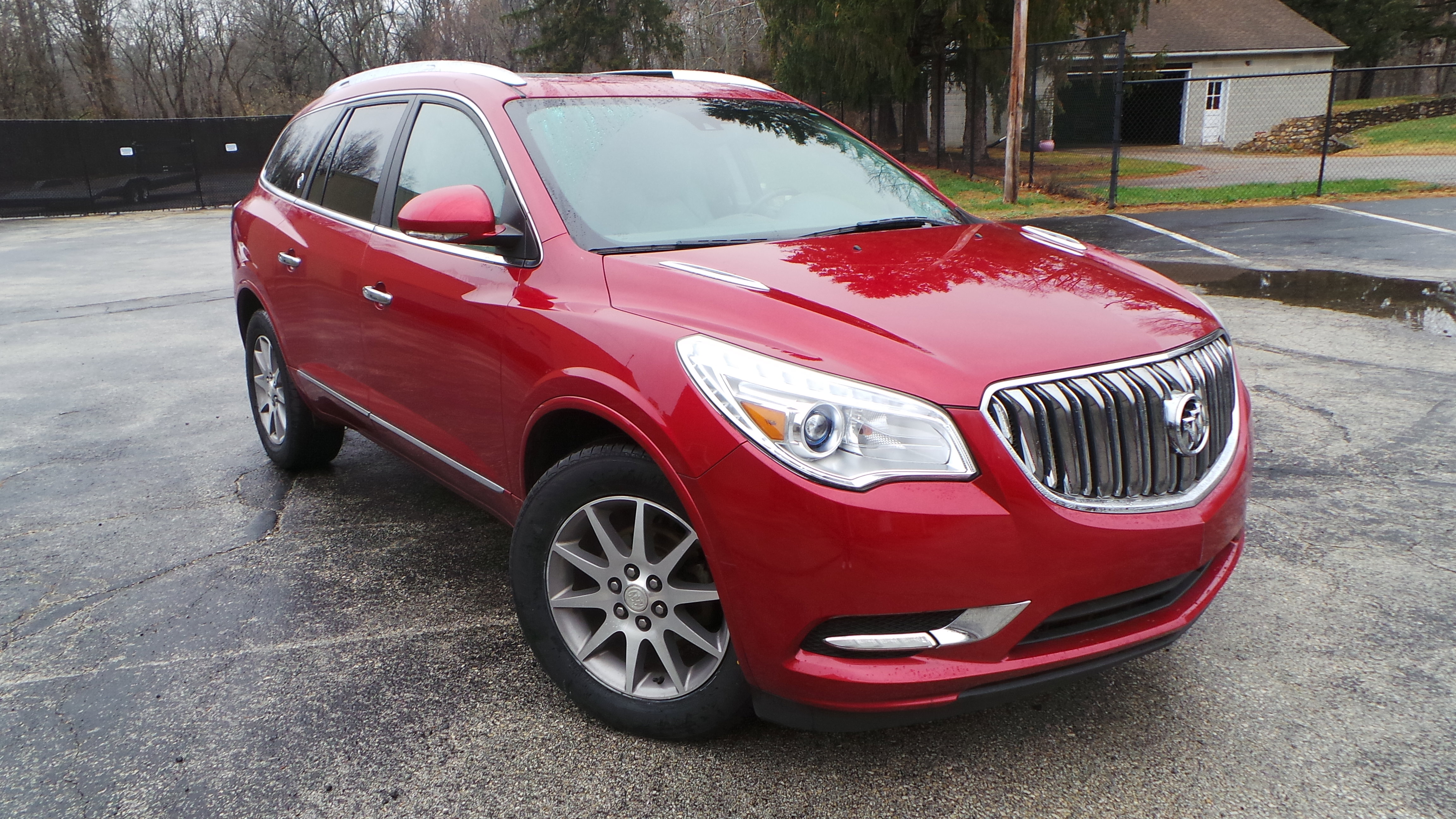 Used 2014 Buick Enclave Leather image 2
