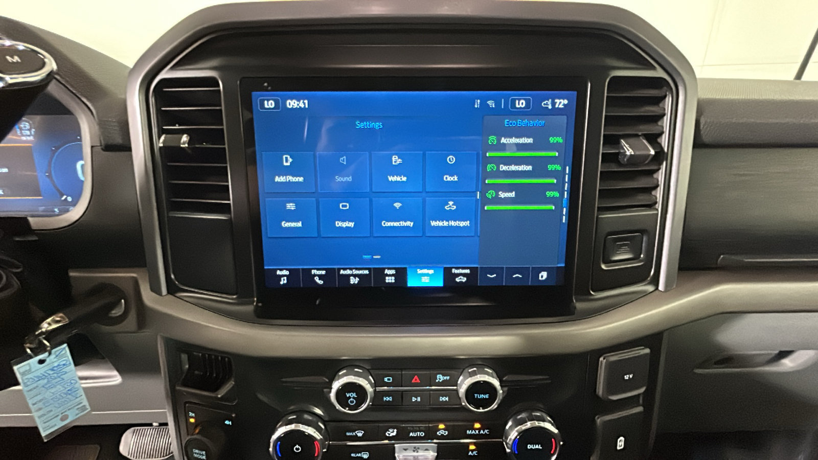 Used 2025 Ford F150 XLT w/ Equipment Group 301A Standard AWD/4WD image 26
