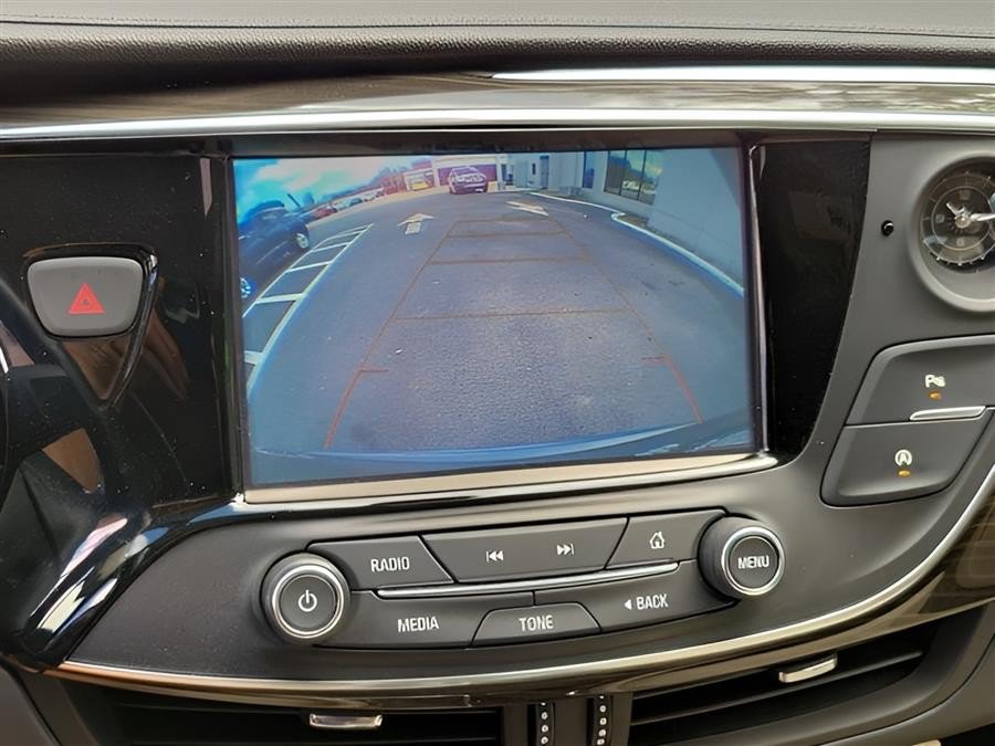 Used 2019 Buick Envision Preferred FWD image 24