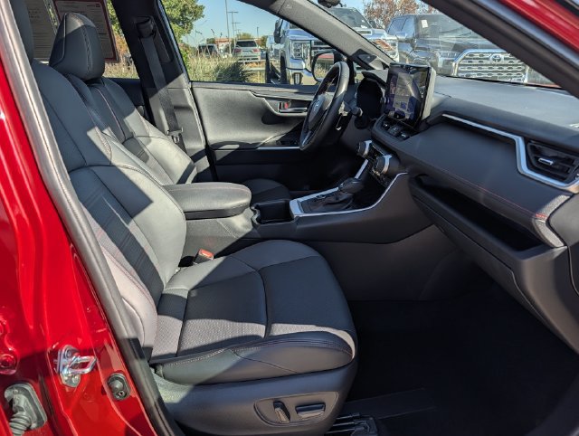Certified 2023 Toyota RAV4 XSE w/ Premium Package AWD/4WD image 33