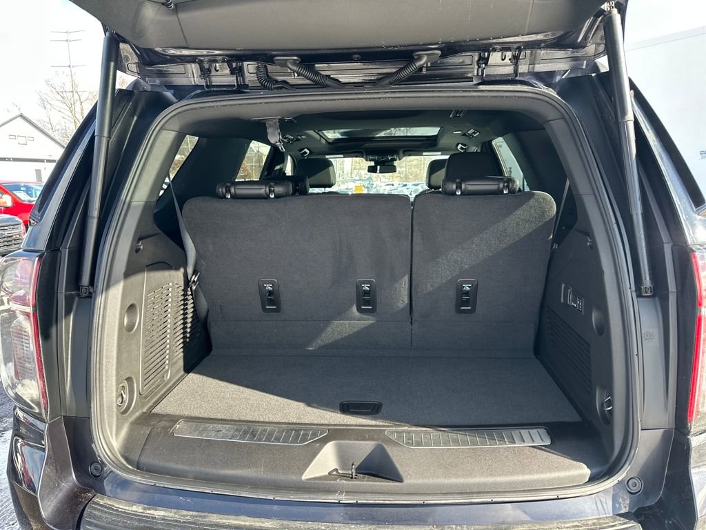 Used 2024 Chevrolet Tahoe Z71 w/ Luxury Package image 28